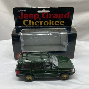 Superior Jeep Grand Cherokee Diecast SUV Green‎ Gold Wheels 1:24 Scale